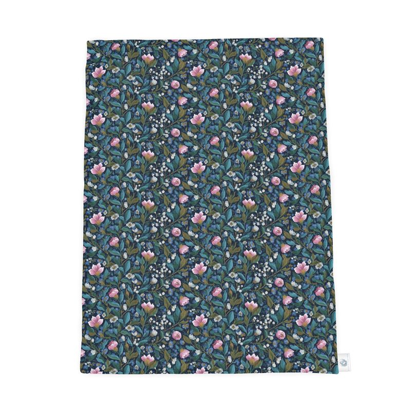 Fleece-Lined Throw — Veiled Garden