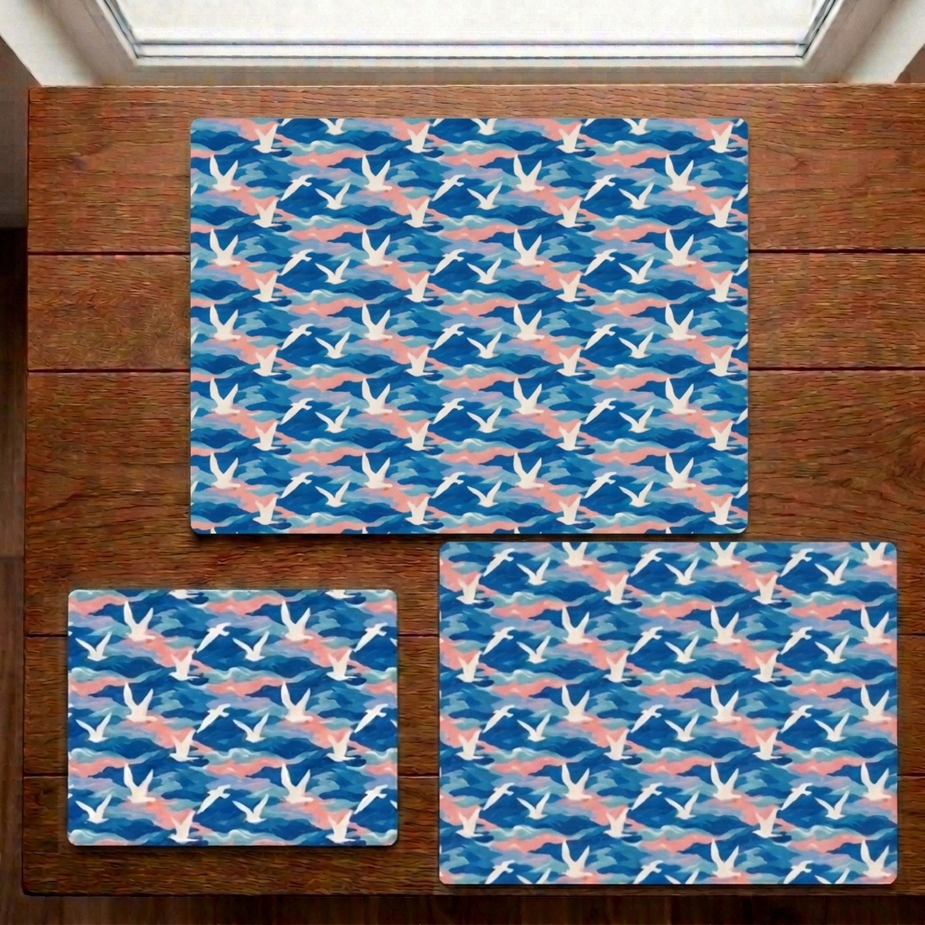 Carried on the Wind – Seagulls Print – Stonemax Chopping Board
