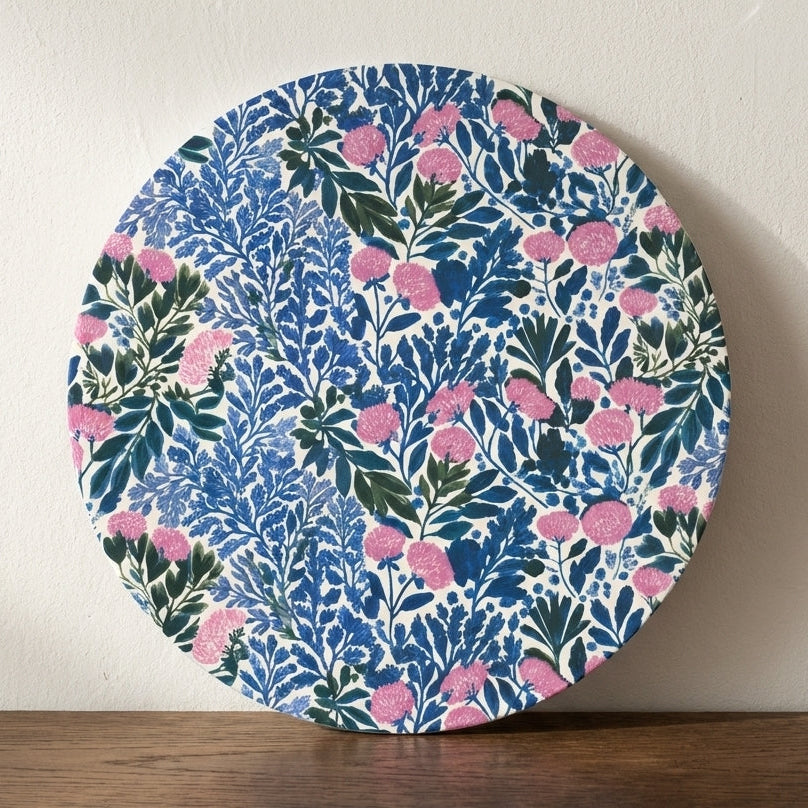 Hedgerow Whispers – Round Stonemax Serving Board