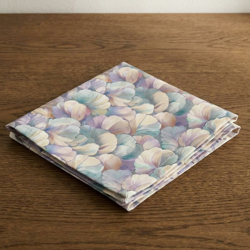 Pastel Scallops – Mermaid-Inspired Shell Cotton Satin Napkins