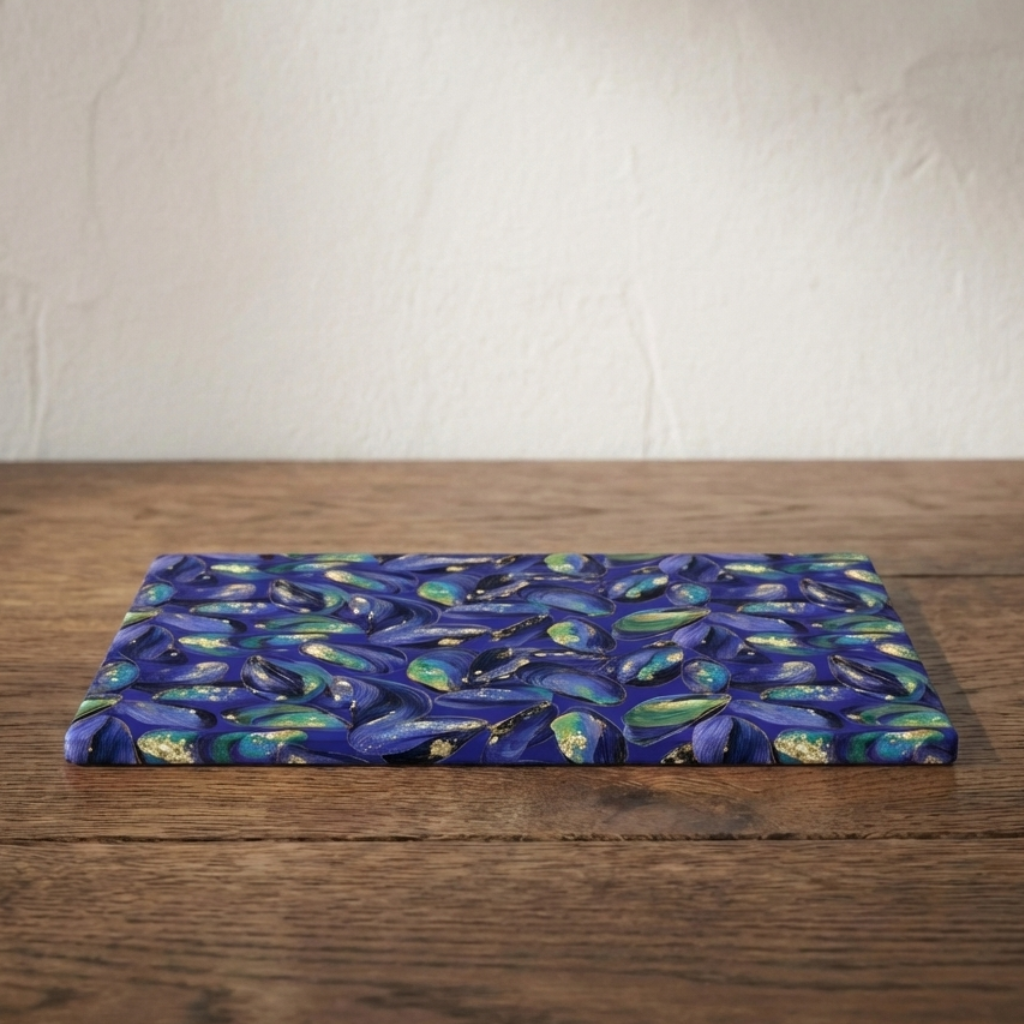Below the Surface – Mussels Print – Stonemax Chopping Board